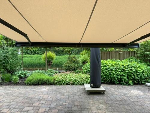 Deugdzonweringspecialist-knikarmscherm-2024-008